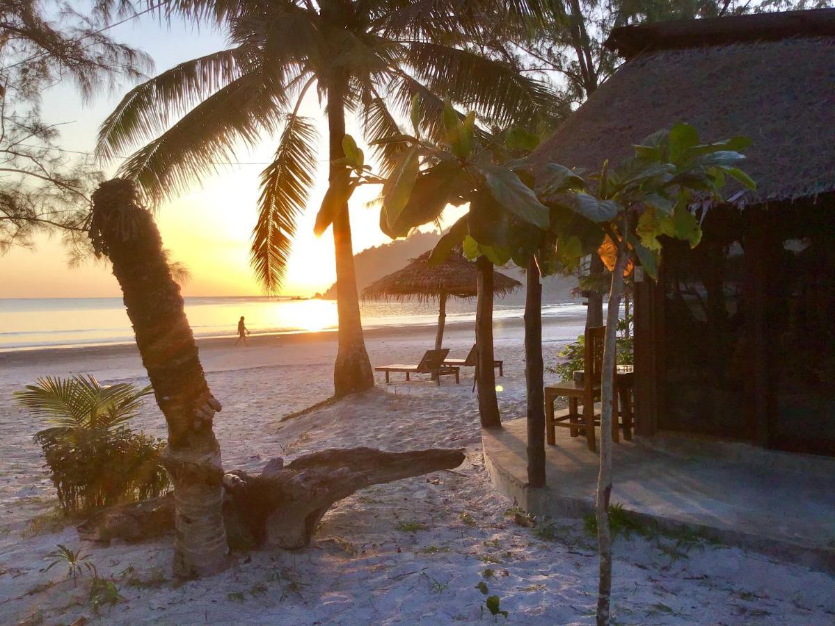 Hotel Ailay à Koh Phayam Extérieur photo